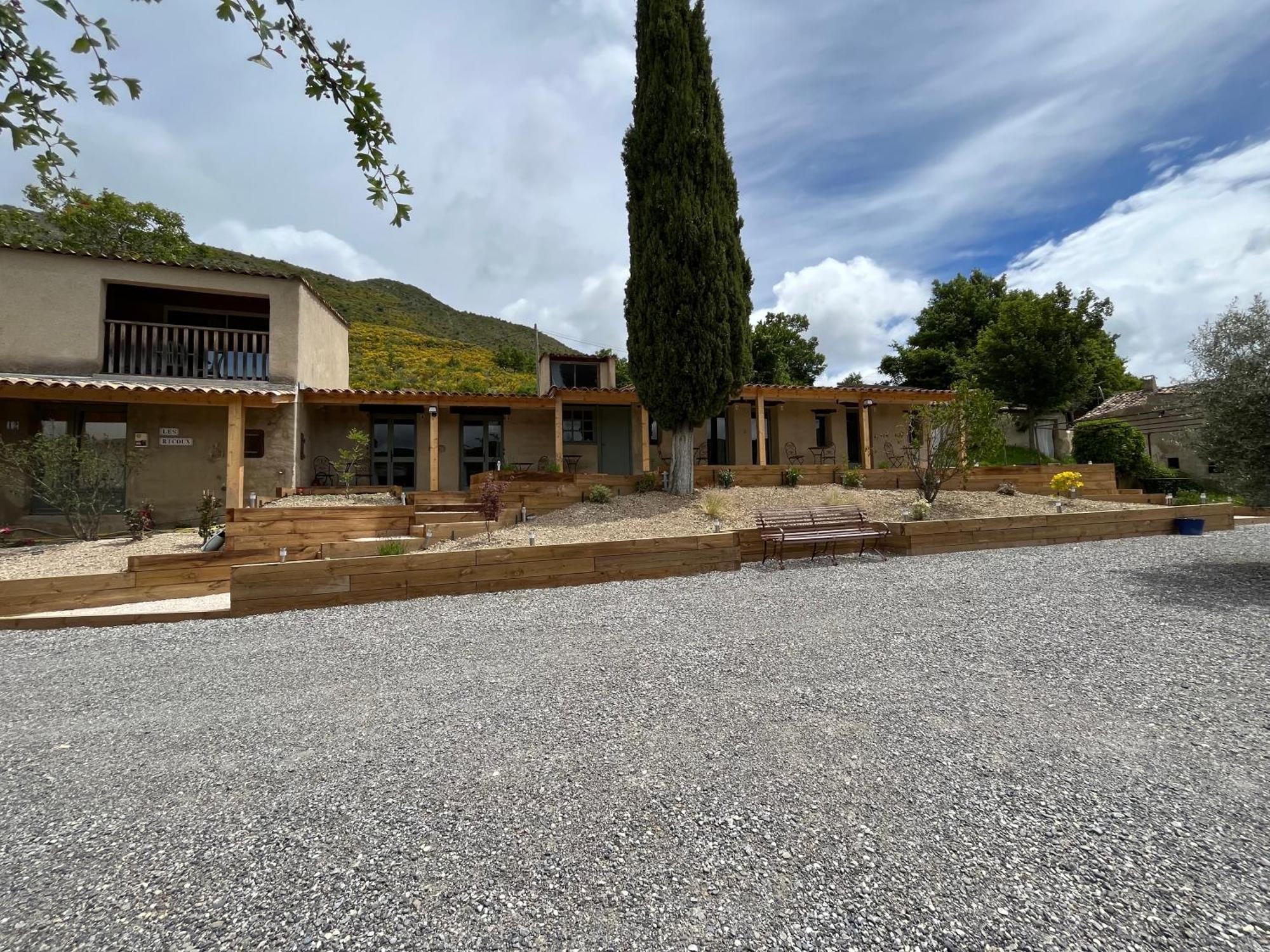 Les Ricoux Montfroc Exterior foto