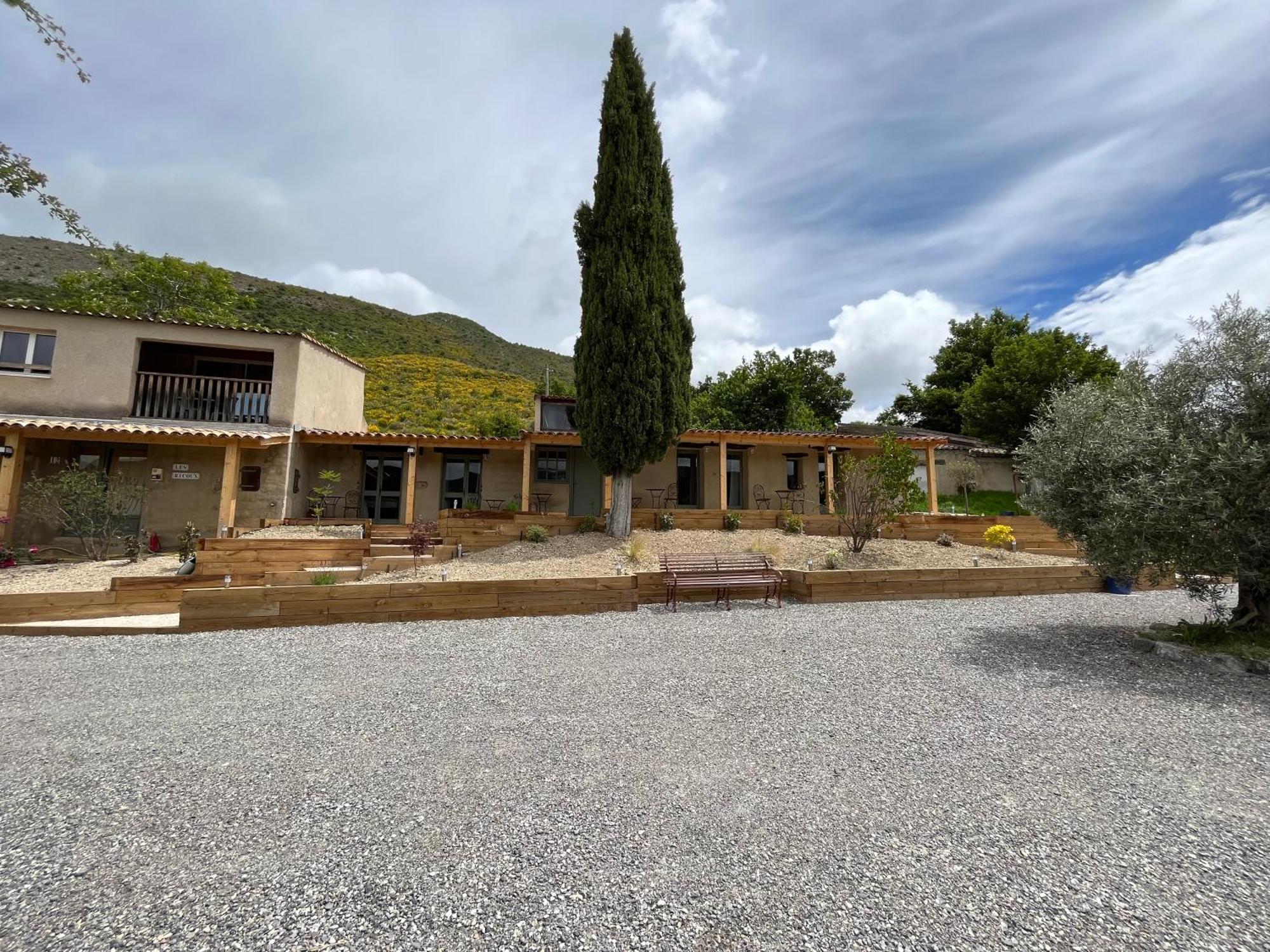 Les Ricoux Montfroc Exterior foto